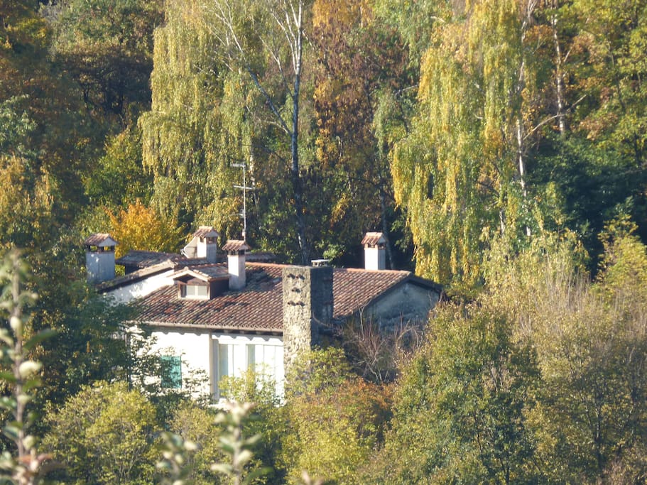 vista da lontano