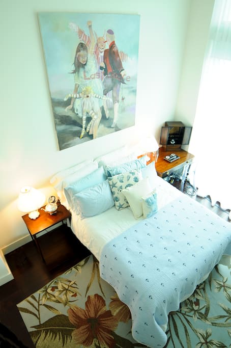Master bedroom with great Bay views and balcony