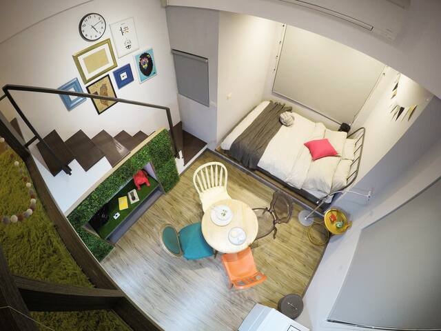 Cozy Loft 2 min walk to MRT 溫馨乾淨小套房(捷運中山站步行2分鐘)