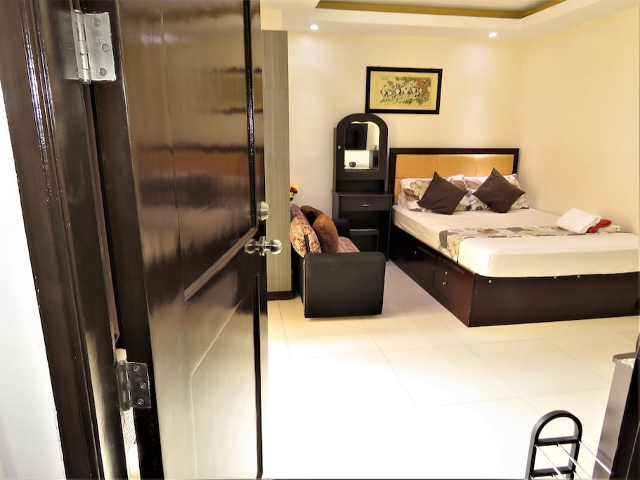 Room Type 2