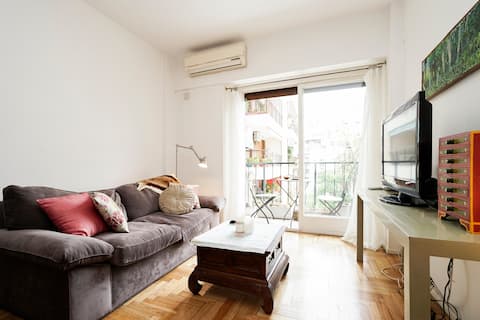 Слънчев, доста уютен и уютен апартамент в Палермо
