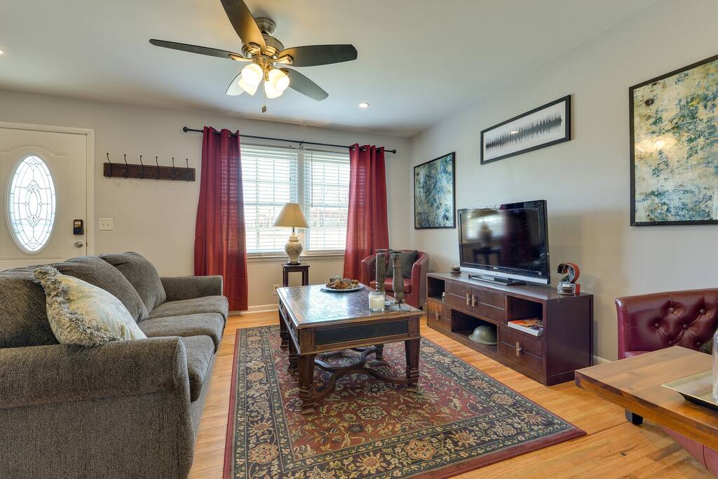 The sofa pulls out to a queen size bed.