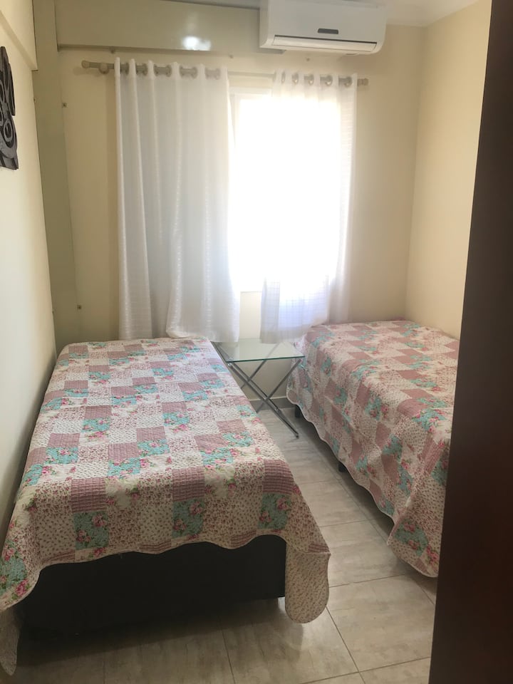 Dhomë gjumi 2