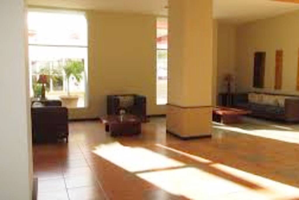Living del Edificio