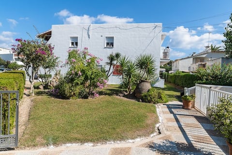Anuncio de Airbnb popular: Delfines Pedro en Alcúdia
