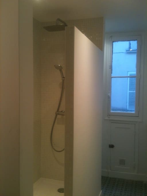 Douche Italienne