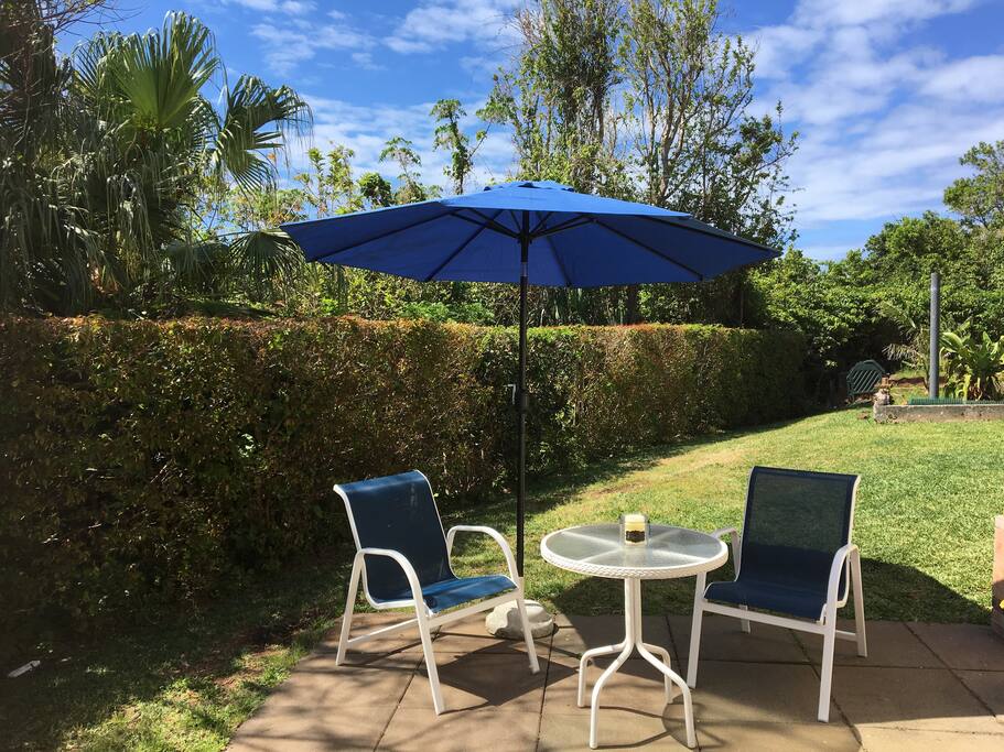 Outdoor private patio