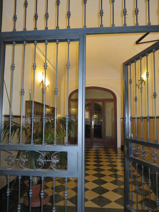 PORTONE INGRESSO