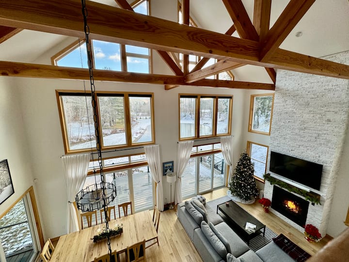 Modern Chalet Retreat | Close To Resort & Village - Stowe, VT