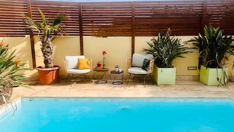 Traditional Townhouse, Private Pool Central Malta