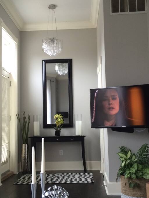Entry leading into spacious and open family room