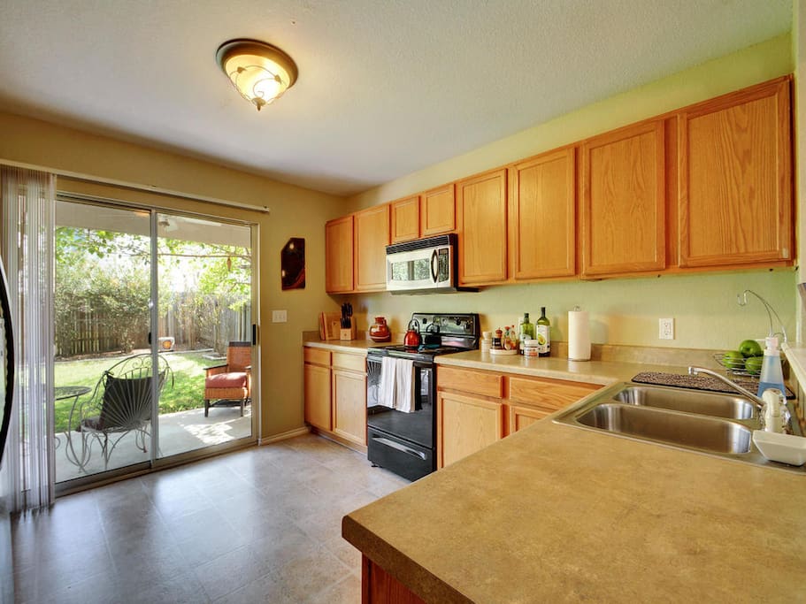 Large kitchen for a delicious home cooked meal.