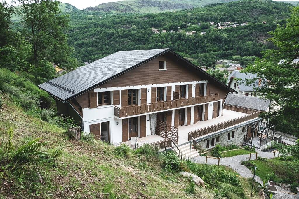 Résidence Au Chalet des quatre saisons 300m village d Ax les thermes et cure