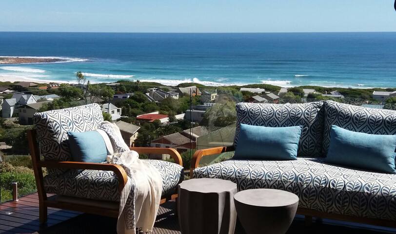 Exclusive Tree House Hideaway gallery image 5