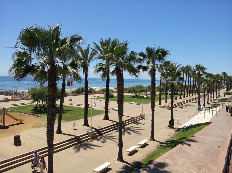 2- Paseo Marítimo