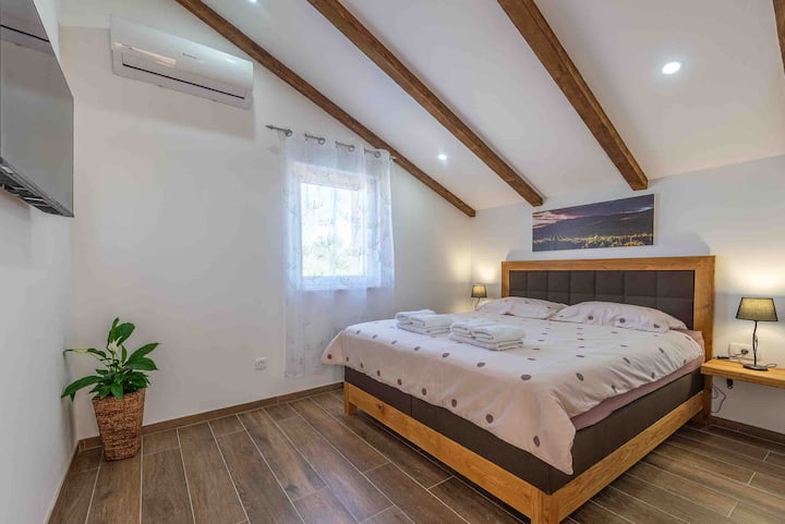 Спална соба 2