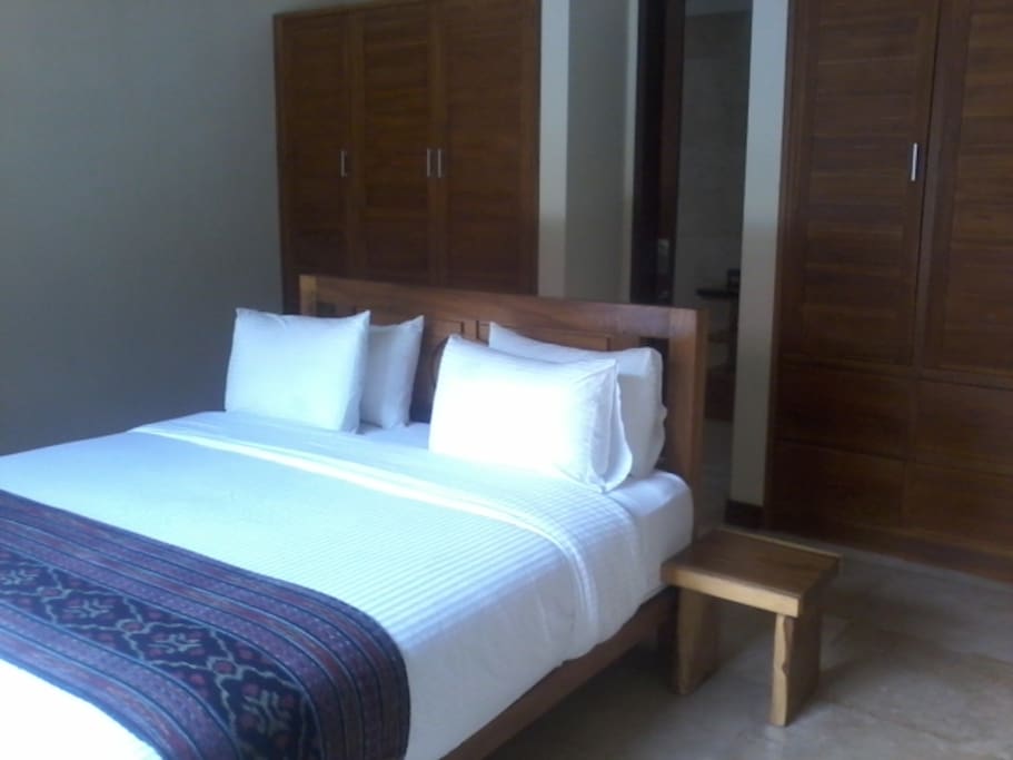 double bed view pool view