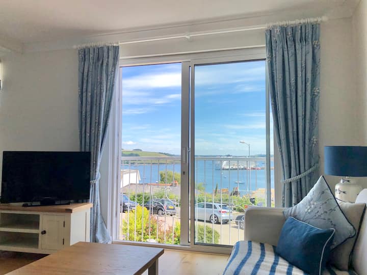 Large Falmouth House W/ Sea Views & Parking - Falmouth