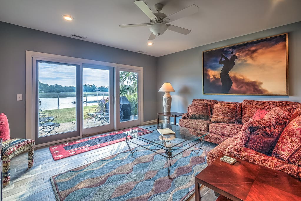 1st Floor Living Area