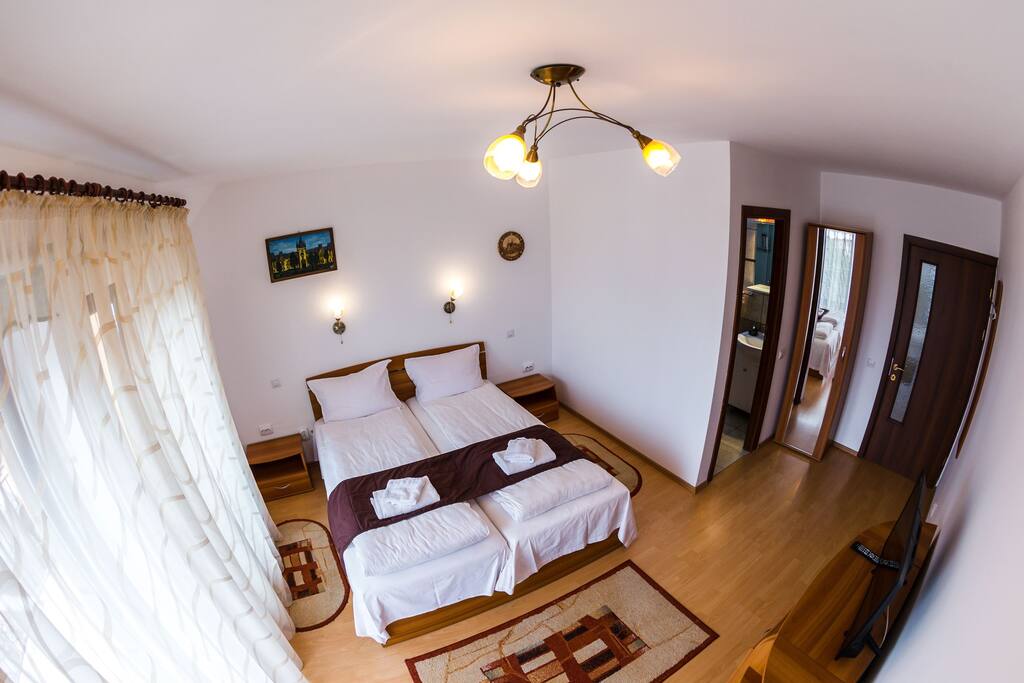 Room 1