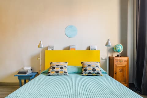 Private Designer Room in the Center of Florence