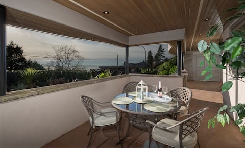 sheila's sunset suite