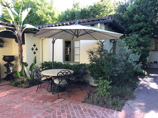 Cottage@5 star Resort 2R 2B Kitchen 1 free parking