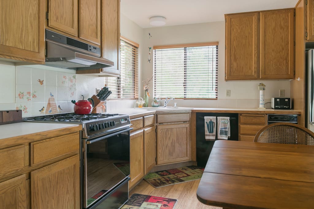 Gas Stove, dishwasher, and trash compactor great for large groups.