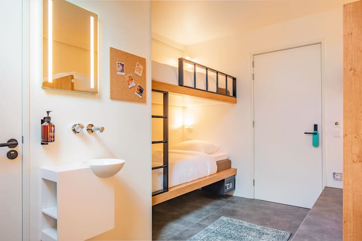 Bunk Hotels managed Airbnb listing 1