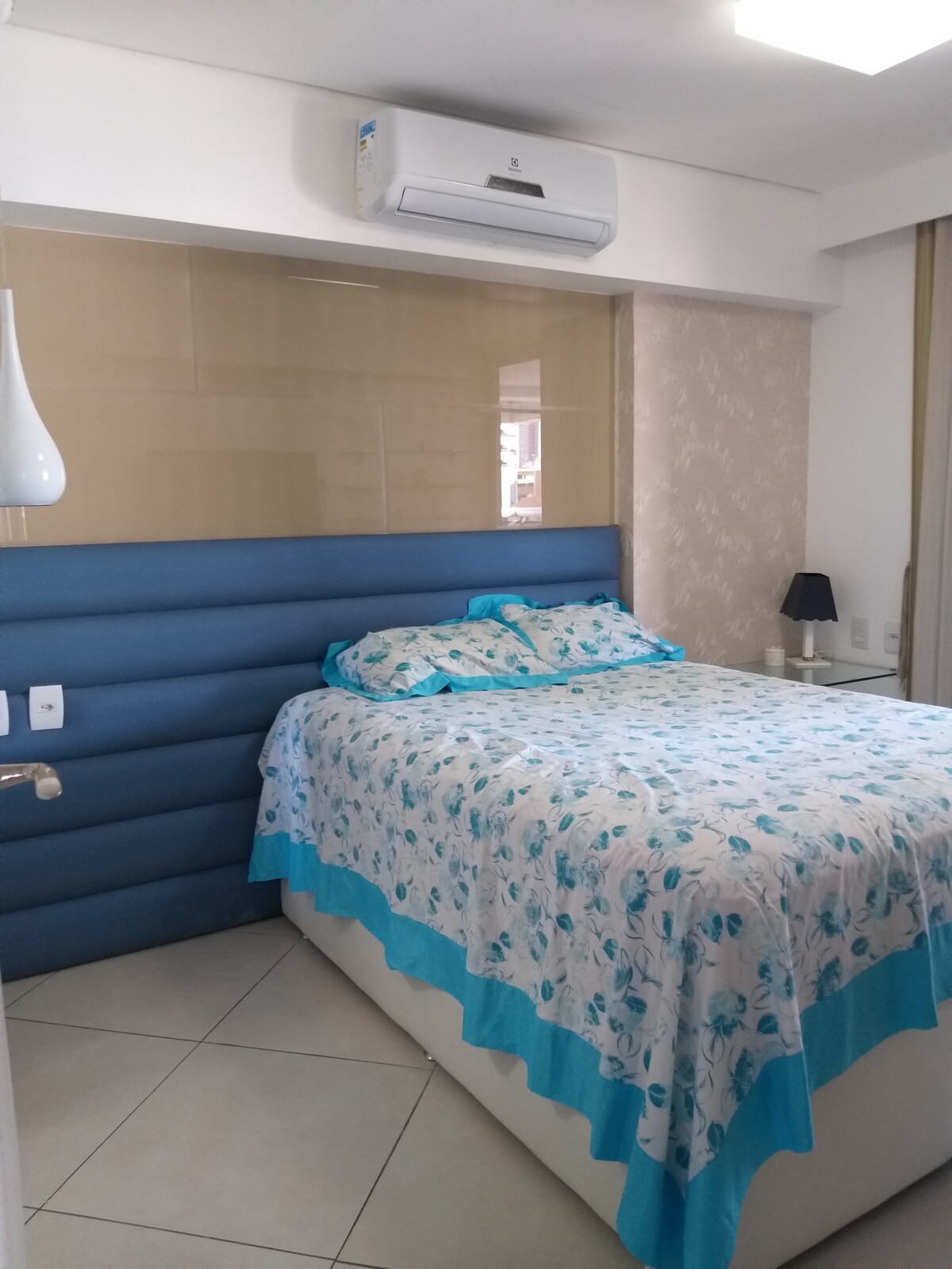 Foto do anúncio de Apartamento mobiliado na beira mar em Beira Mar, Fortaleza