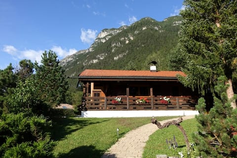 Log cabin in Trins with view and atmosphere