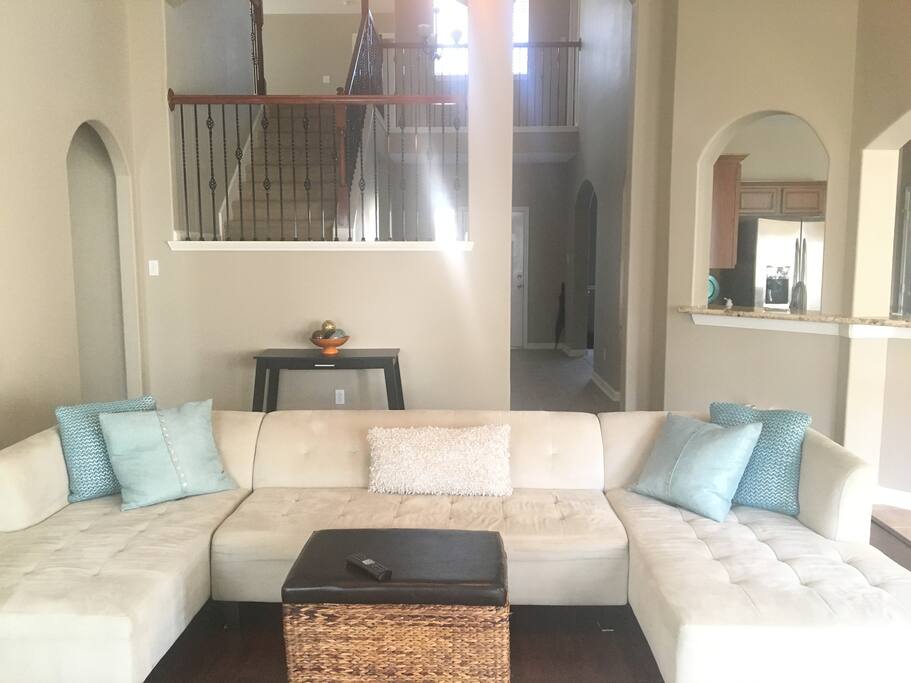Open floor concept with large sectional. Enough space for everyone.