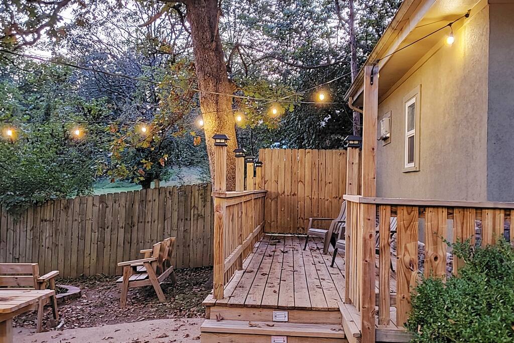 Romantic Cabin At The Lake Campfire Marina Cabins For Rent