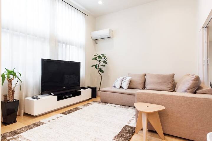 Luxury House/10 min MTR from Shibuya gallery image 2