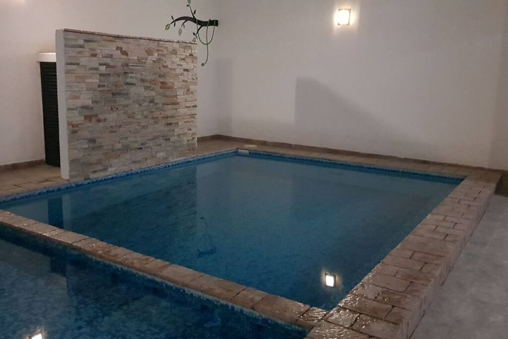 Alberca y Chapoteadero