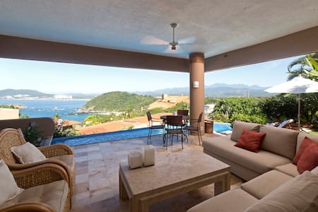 Casa Feliz II, to forget everything and live!