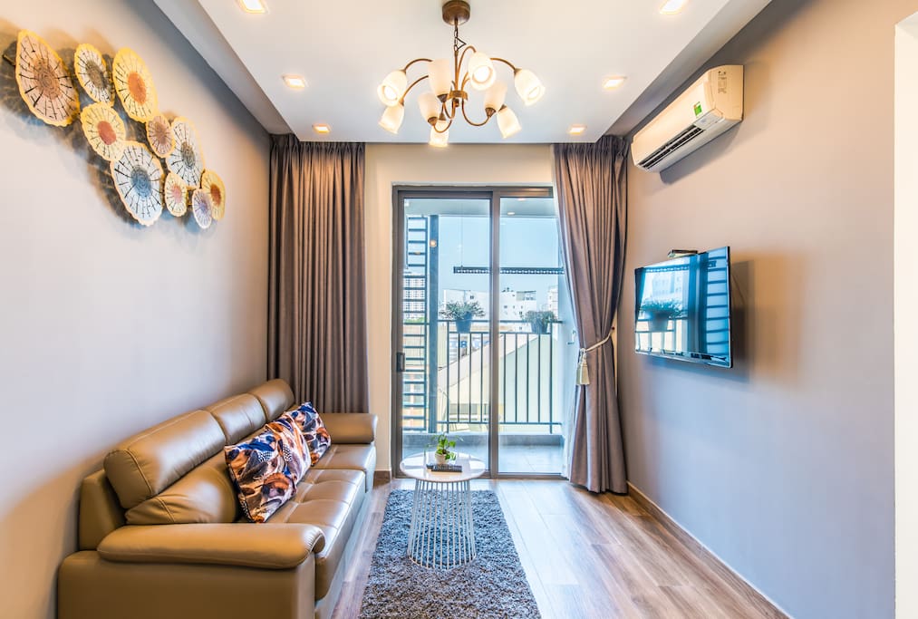 A cosy and nice living room with cable TV and high-speed internet connection