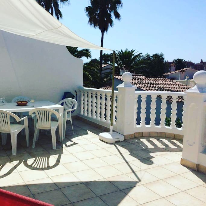 Our 'First-Floor-Sun-Terrace' has seating for 6 and sun beds. It's facing south so there is almost sun all day.