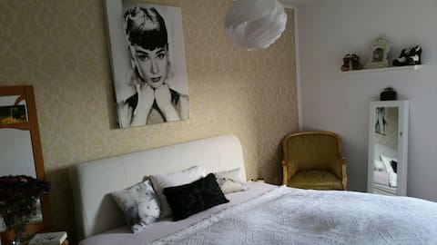 Wohlfuehl-Zimmer mit barockem Touch * cozy room