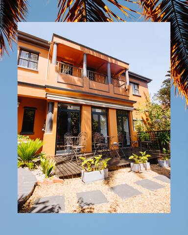 Family room gallery image 3