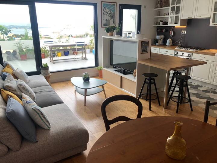 Duplex T4 + Clim, Vue Mer Et Calanques Panoramique - La Ciotat