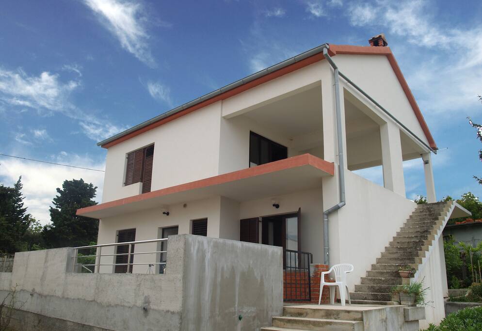 Large sea view terrace on the ground floor
