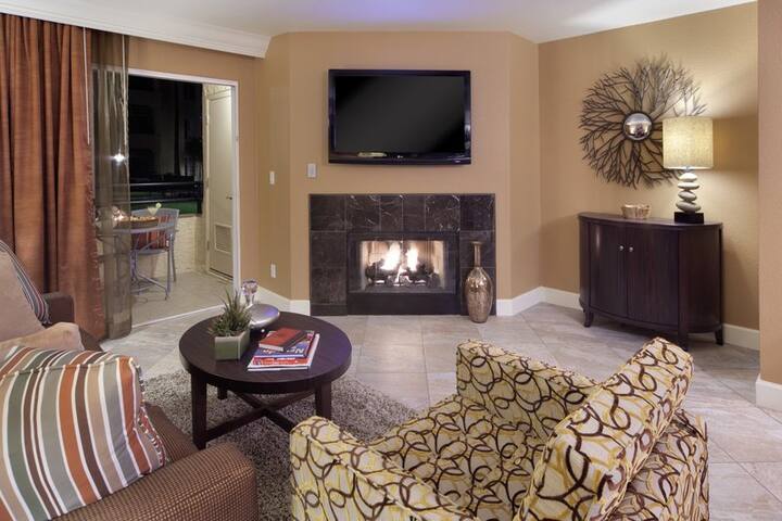 Formula 1• Sphere• Vegas Strip• EDC• CES• SEMA gallery image 5