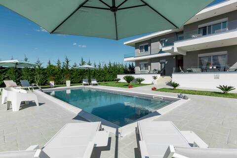 SERENITY HOUSE