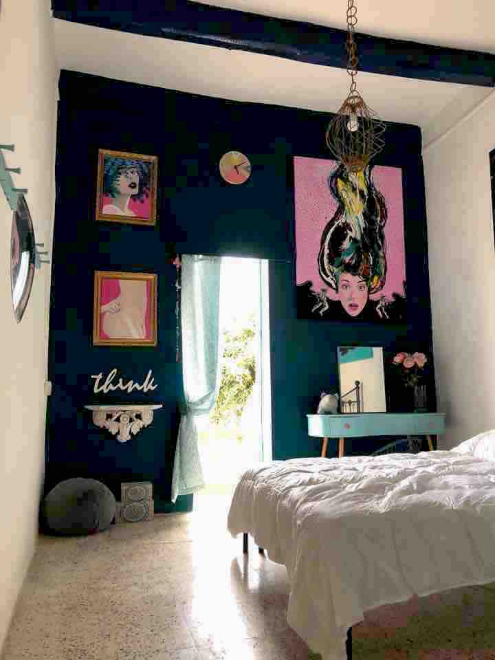 ห้องนอนเตียงใหญ่