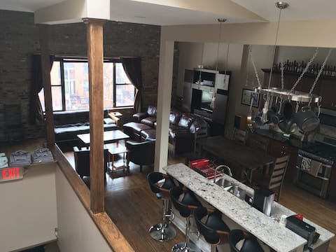 Spacious Old Town Loft in a Great Location.