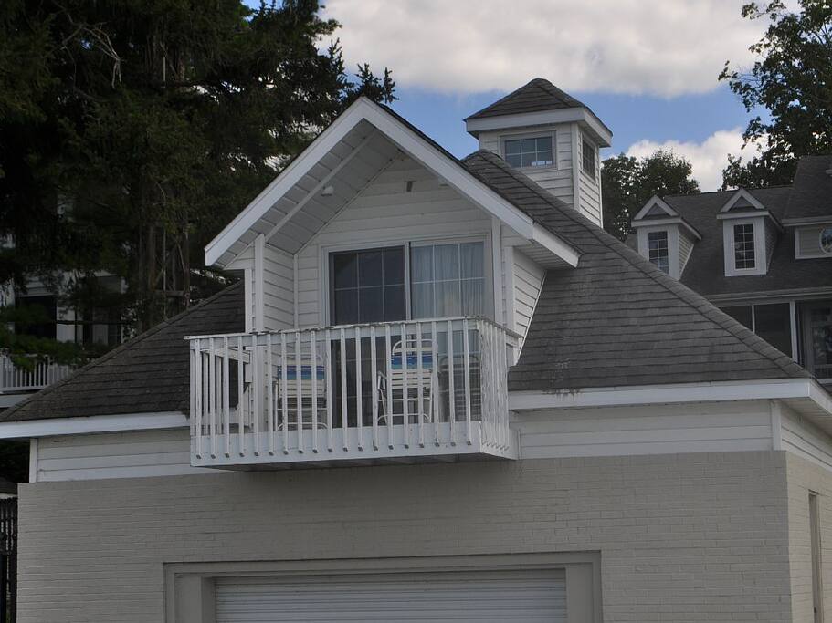 Lake Side Balcony