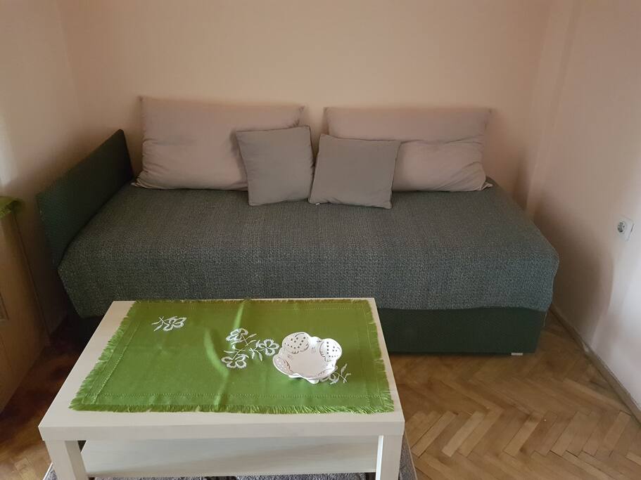 Room 1 ,Bed for one persone