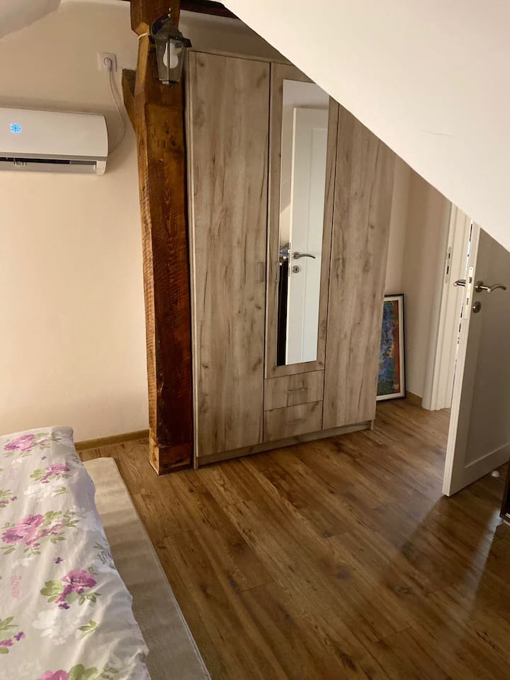 غرفة النوم 2