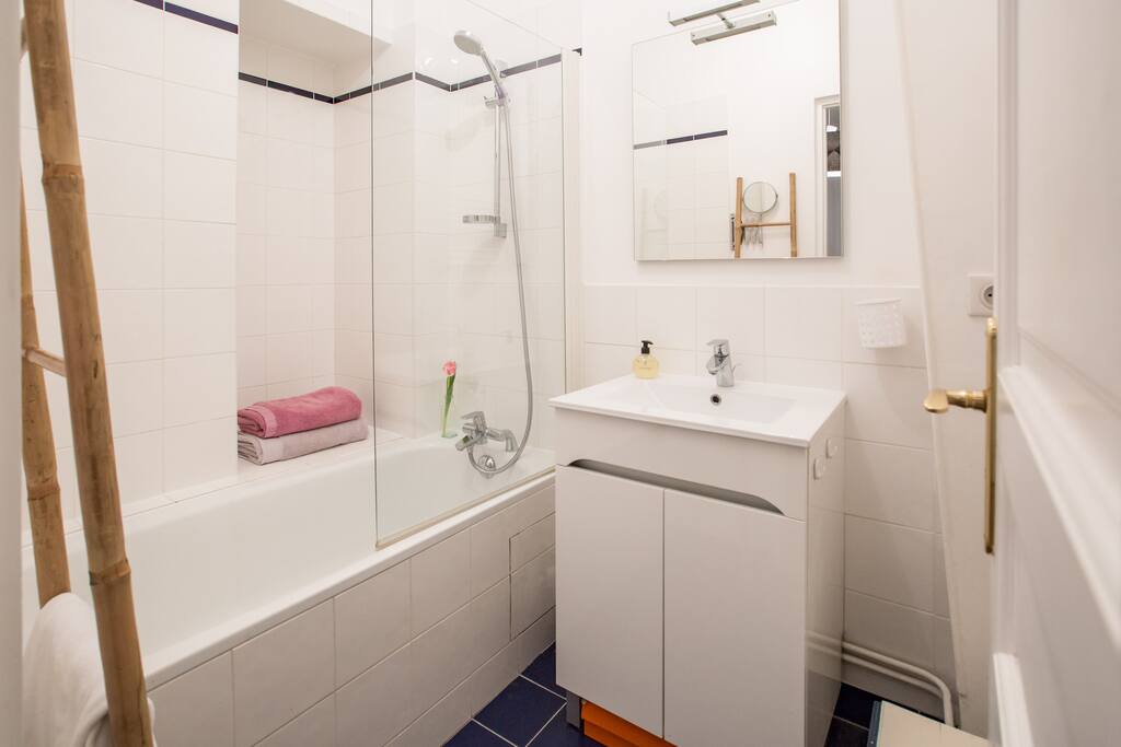 Salle de bain avec Baignoire